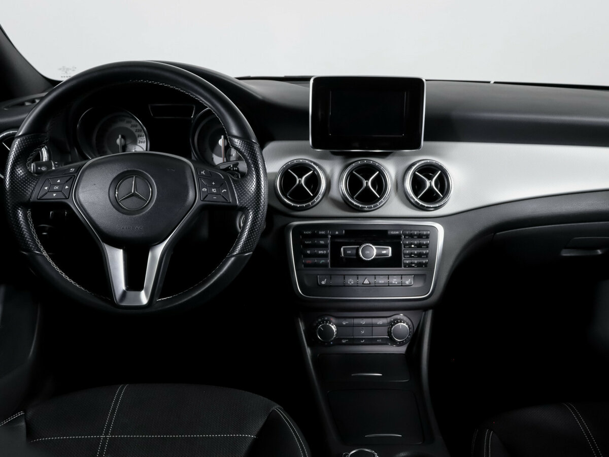 Купить Mercedes-Benz CLA с пробегом. Фото: #9