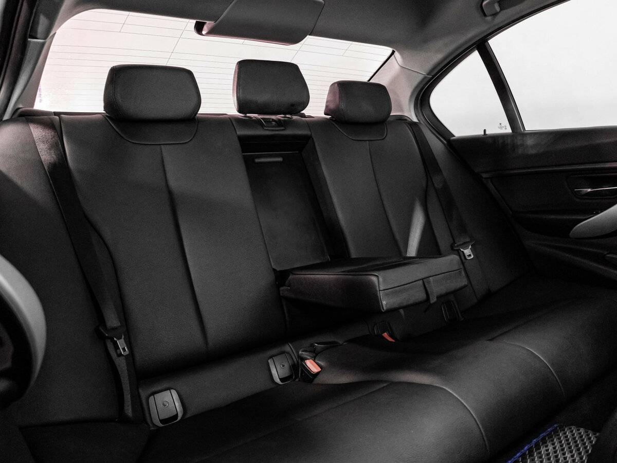 Купить BMW 3 серии с пробегом. Фото: #19