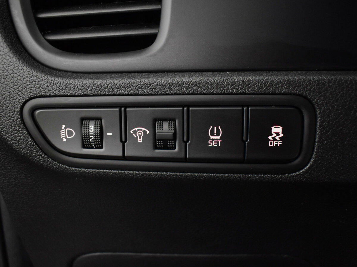 Купить Kia Rio с пробегом. Фото: #16