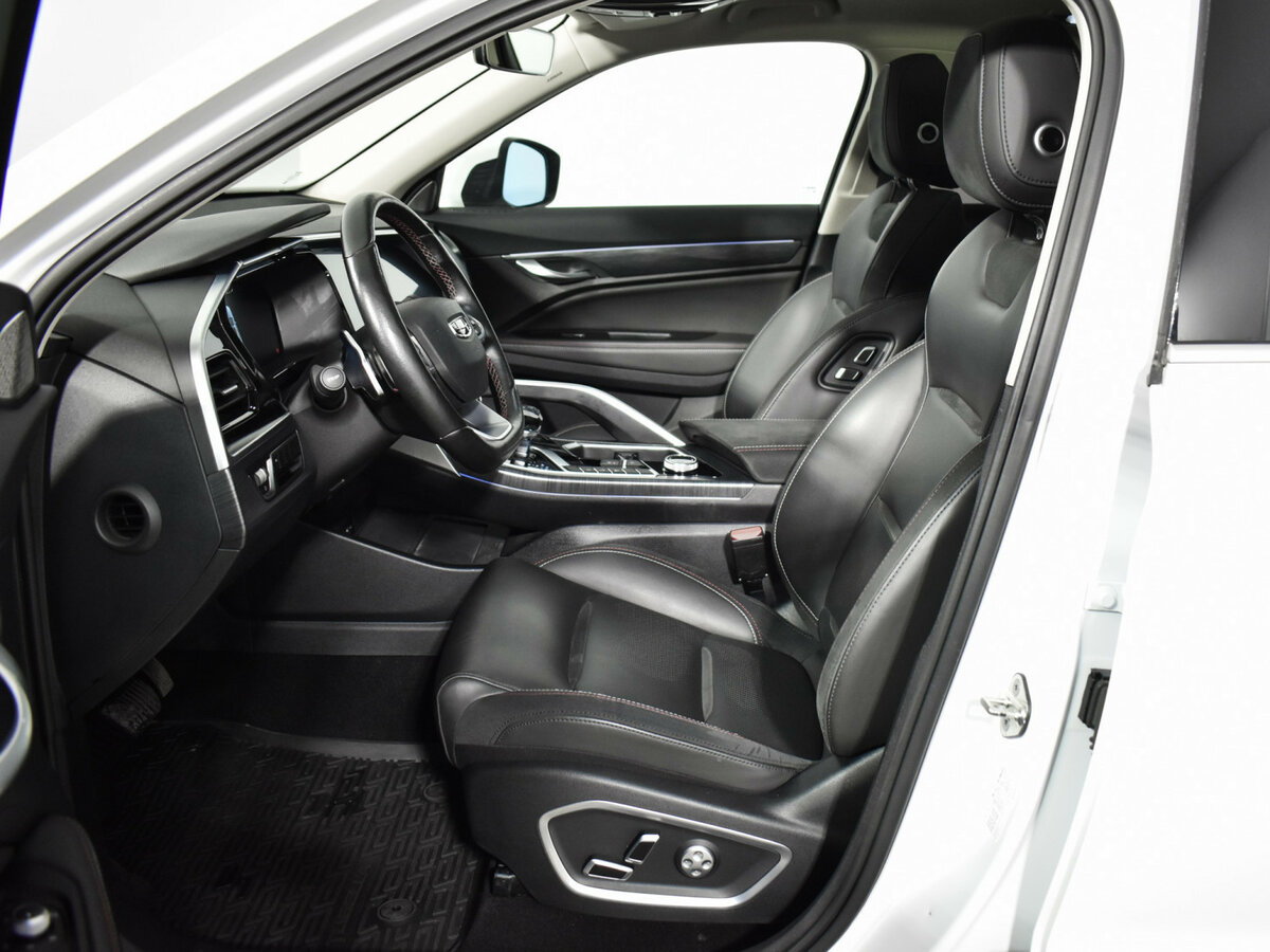 Купить Geely Tugella с пробегом. Фото: #9