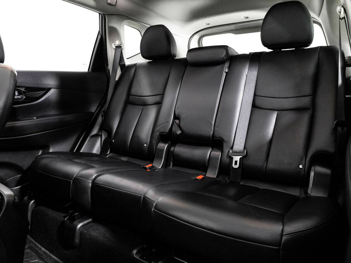 Купить Nissan X-Trail с пробегом. Фото: #17