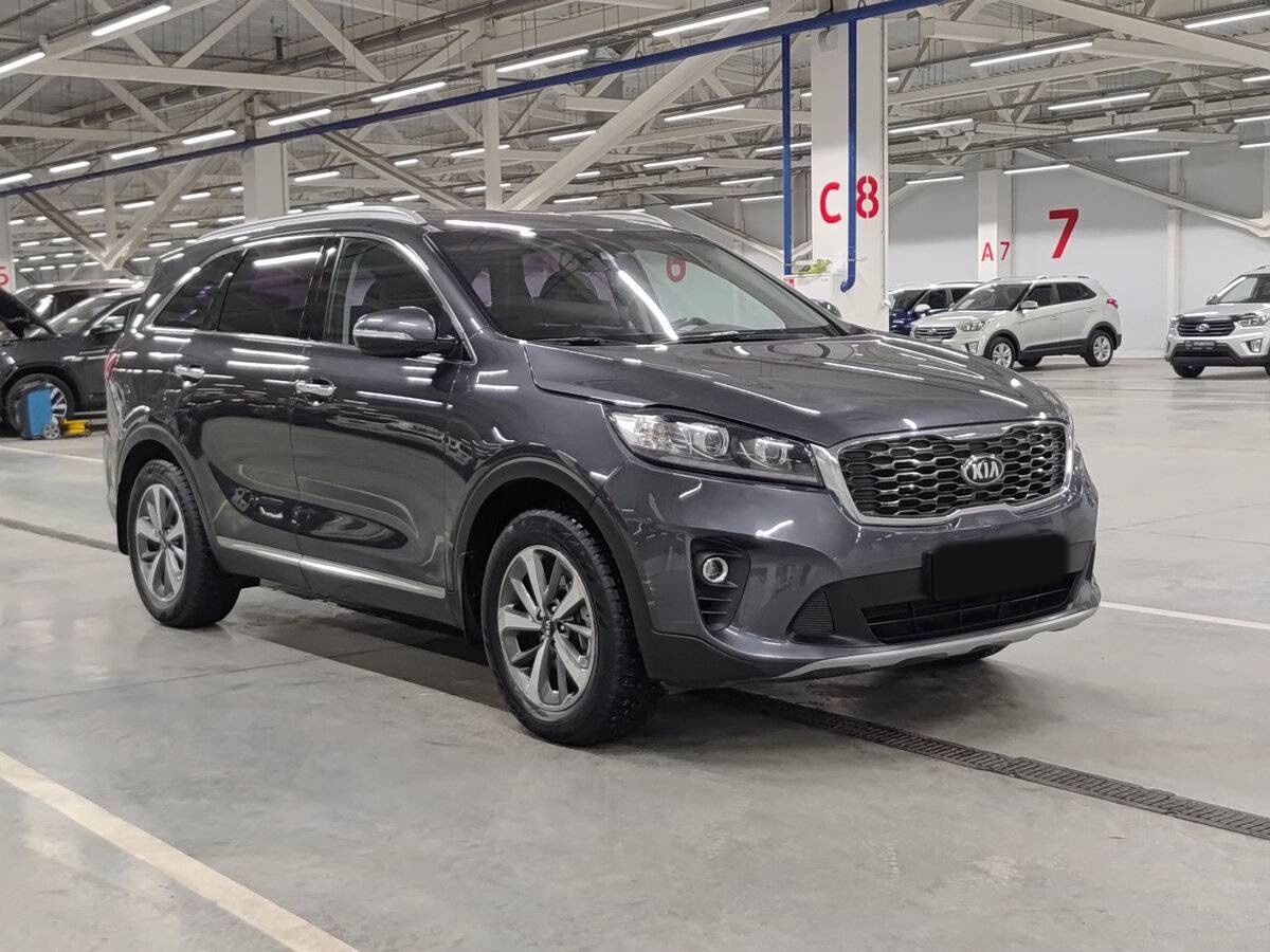 Купить Kia Sorento с пробегом. Фото: #2