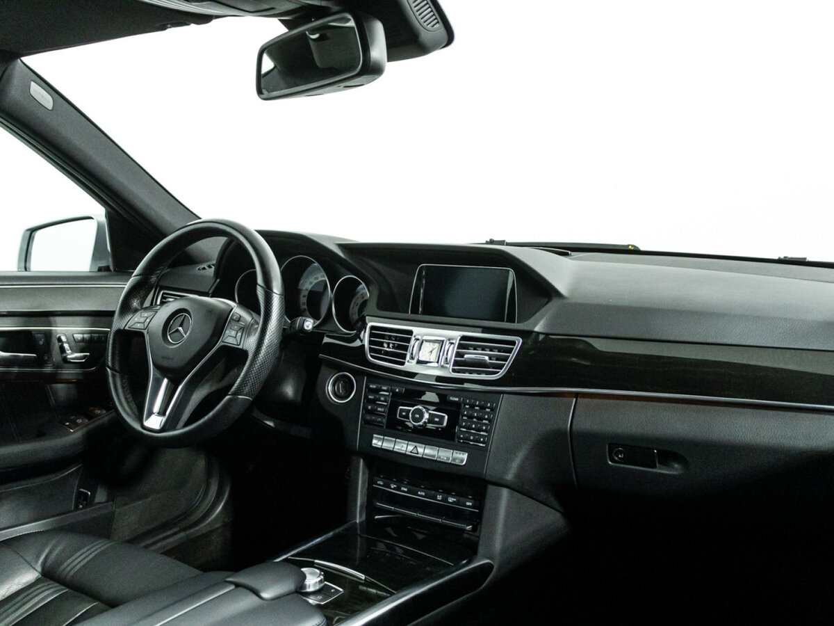 Купить Mercedes-Benz E-Класс с пробегом. Фото: #8