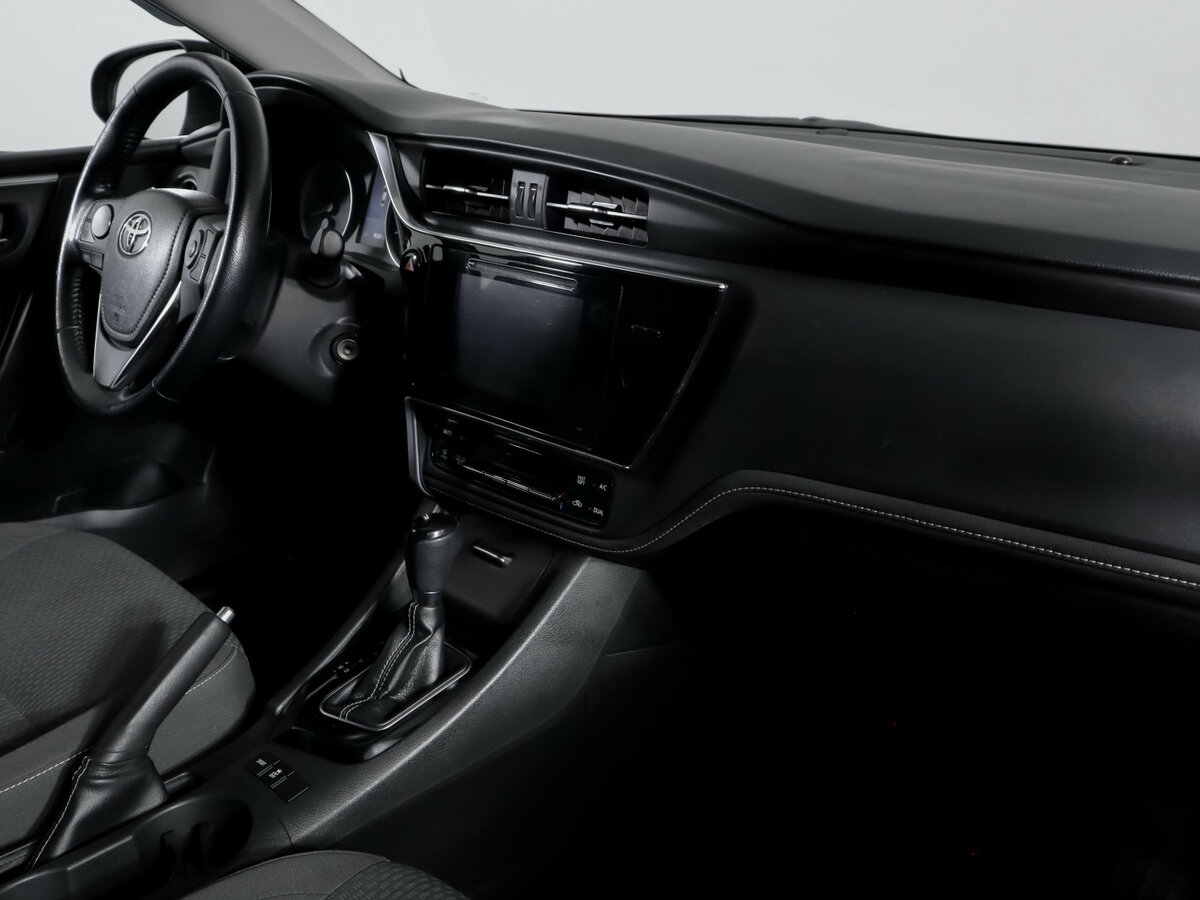 Купить Toyota Corolla с пробегом. Фото: #6