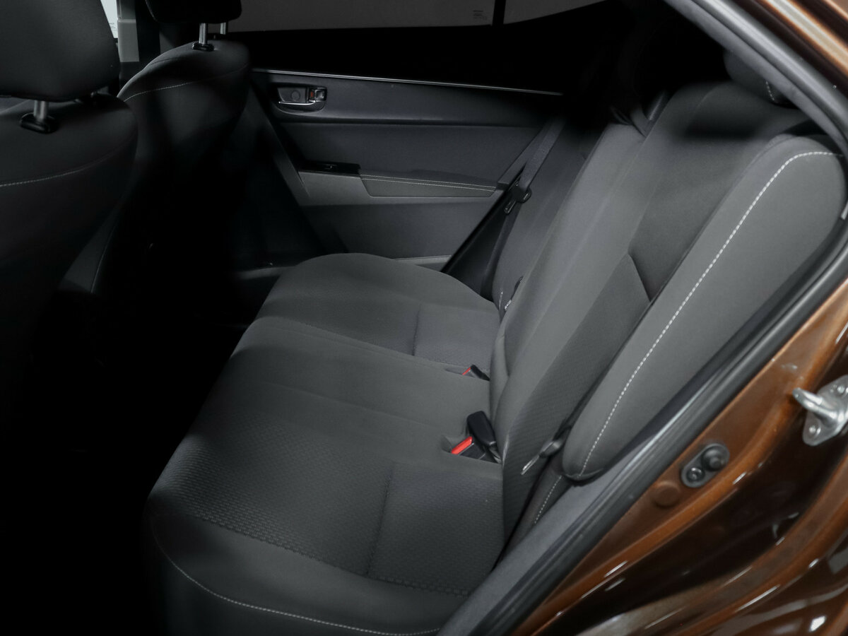 Купить Toyota Corolla с пробегом. Фото: #7