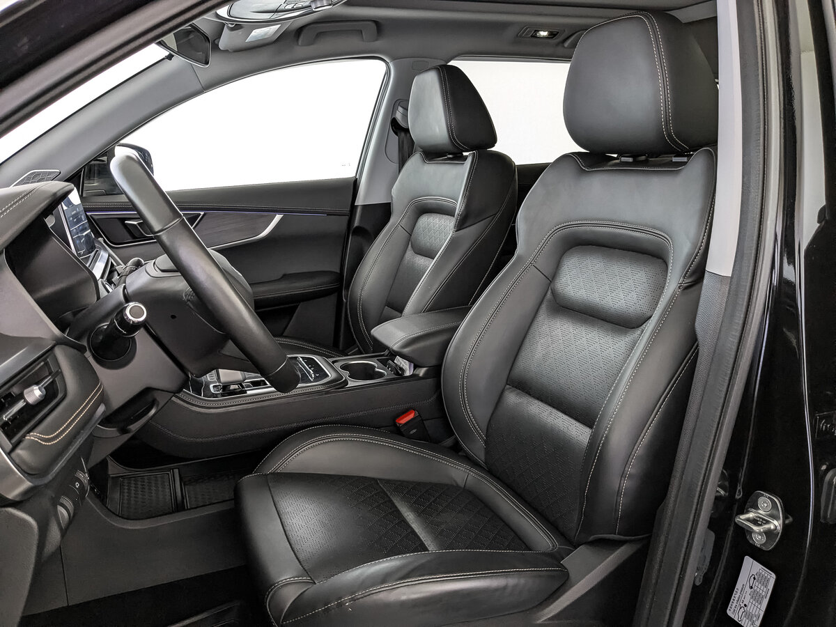 Купить Chery Tiggo 8 с пробегом. Фото: #18