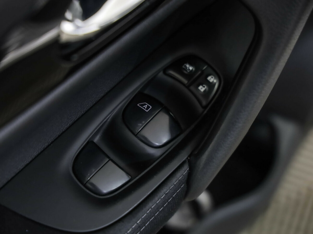 Купить Nissan Qashqai с пробегом. Фото: #18