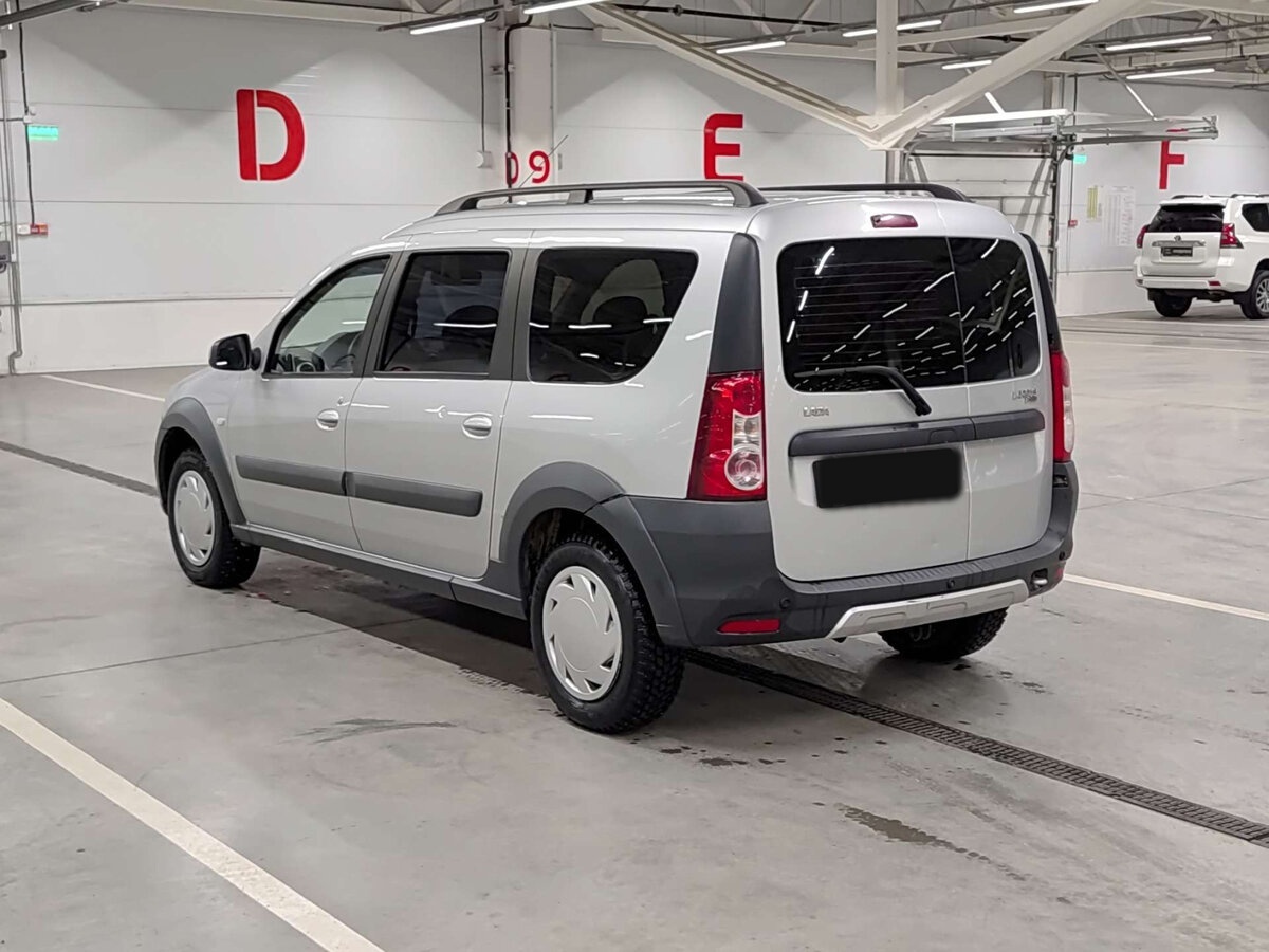 Купить Lada (ВАЗ) Largus с пробегом. Фото: #6