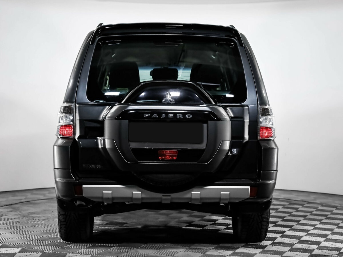 Купить Mitsubishi Pajero с пробегом. Фото: #5