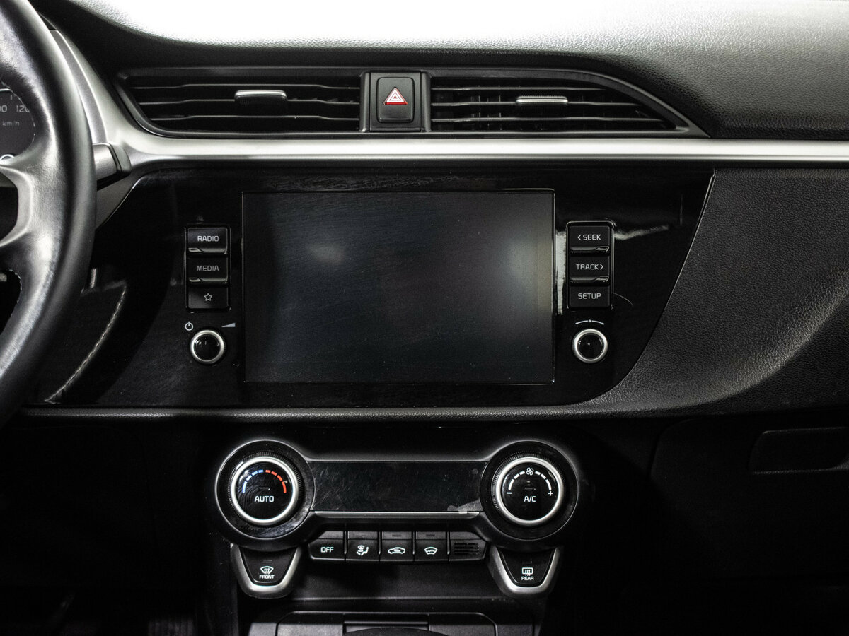 Купить Kia Rio с пробегом. Фото: #11