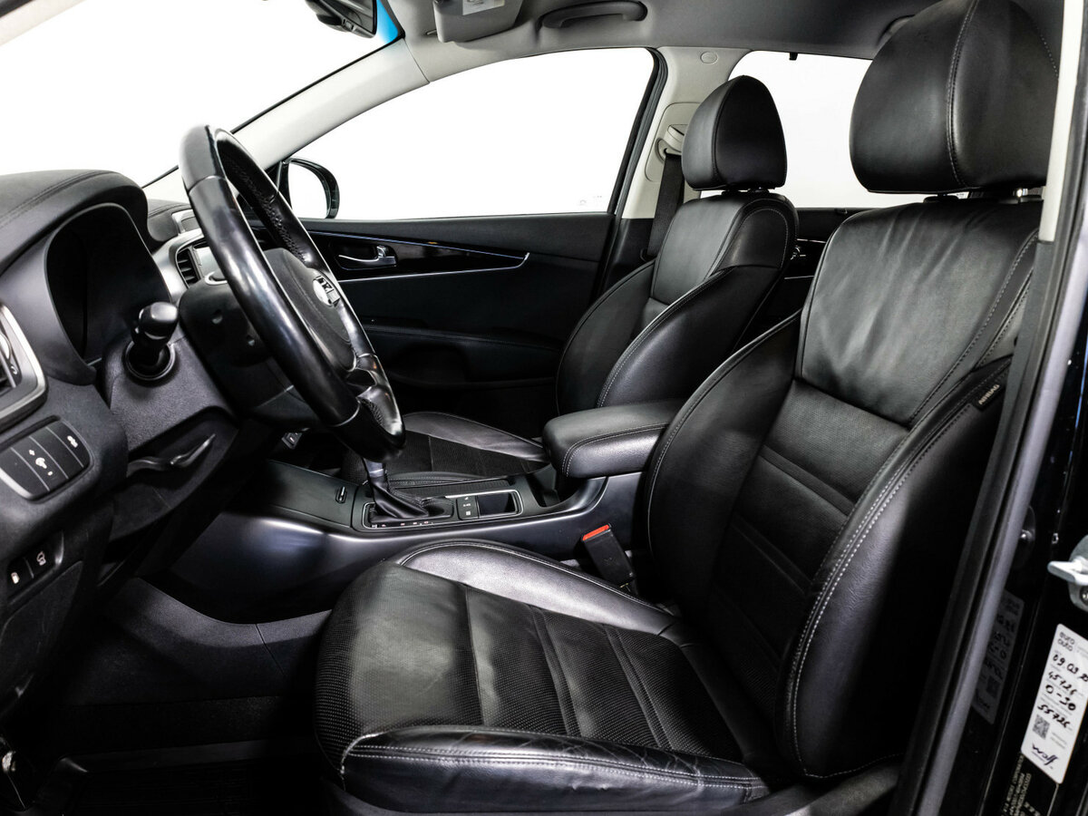 Купить Kia Sorento с пробегом. Фото: #20