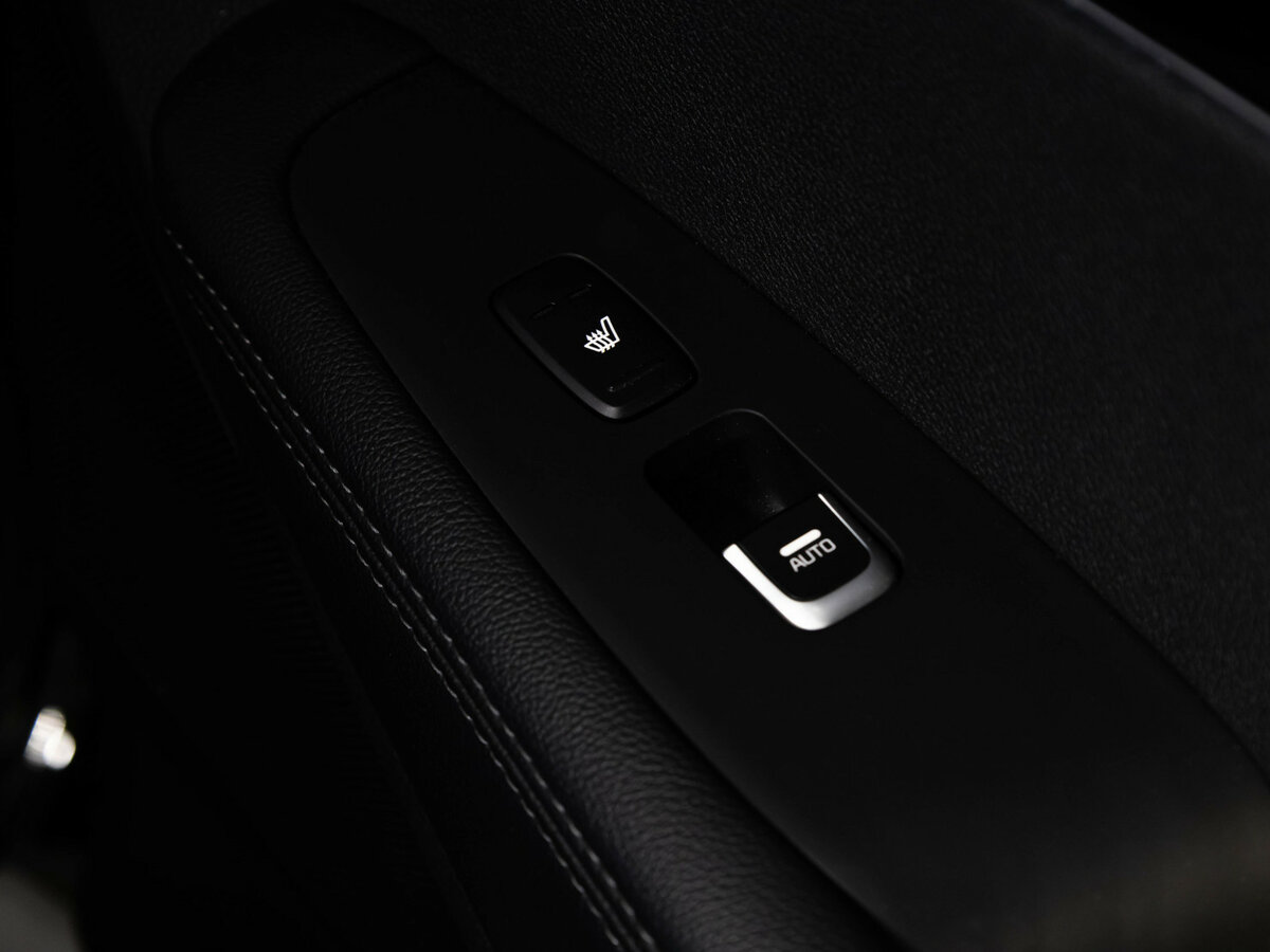 Купить Kia Sorento с пробегом. Фото: #27