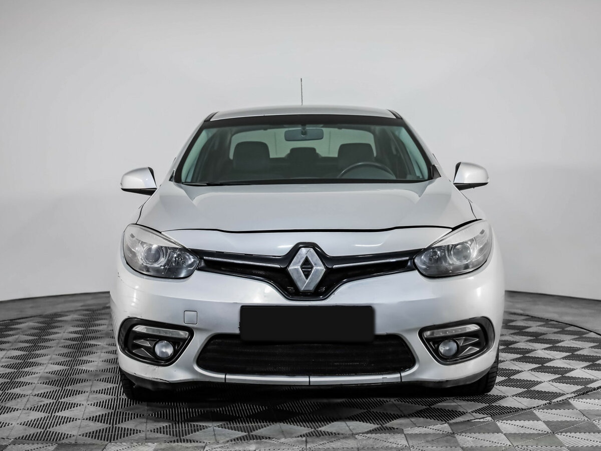 Купить Renault Fluence с пробегом. Фото: #1