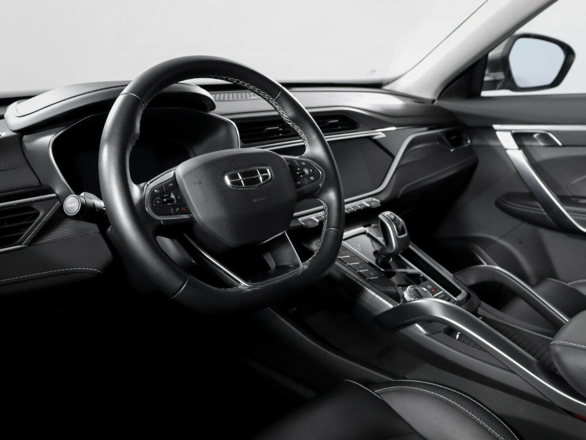 Купить Geely Atlas Pro с пробегом. Фото: #13