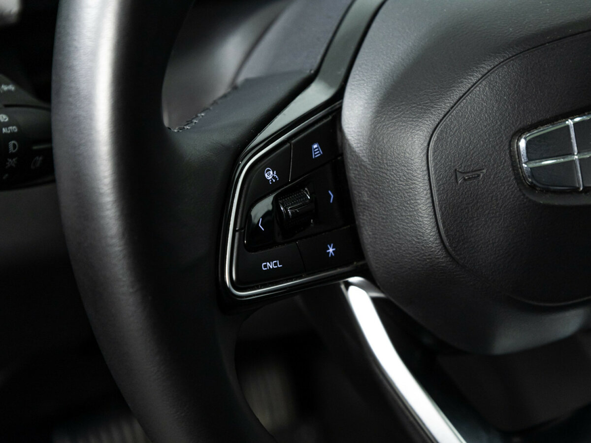 Купить Geely Atlas с пробегом. Фото: #19