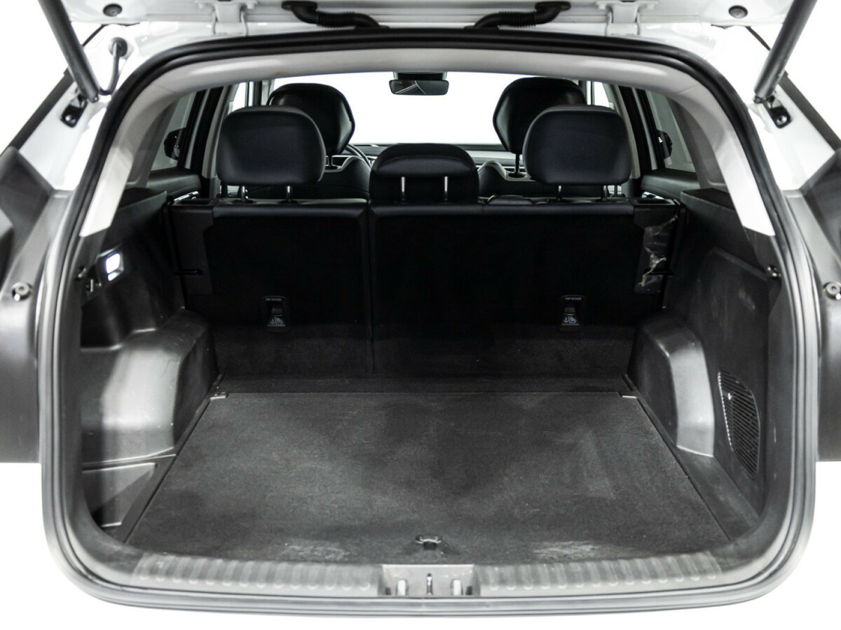 Купить Geely Atlas с пробегом. Фото: #22