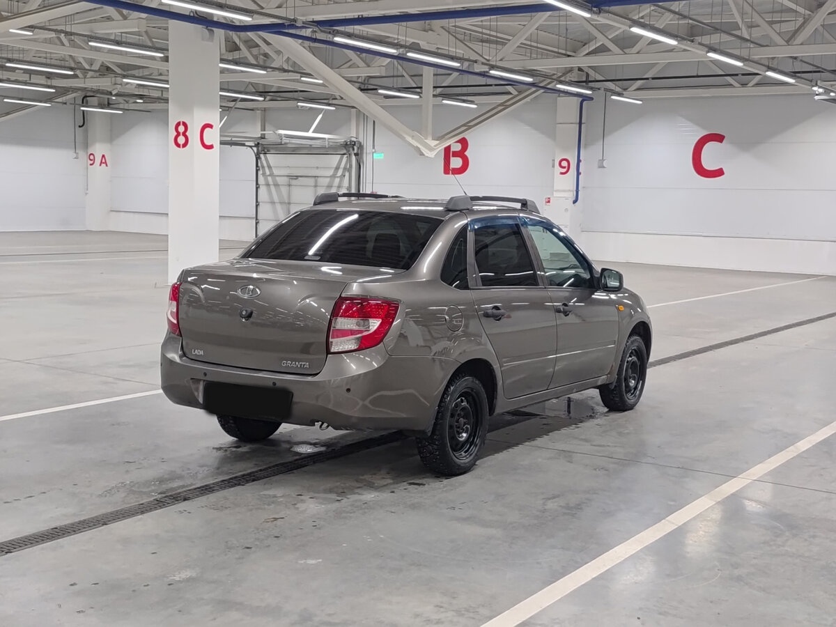 Купить Lada (ВАЗ) Granta с пробегом. Фото: #4