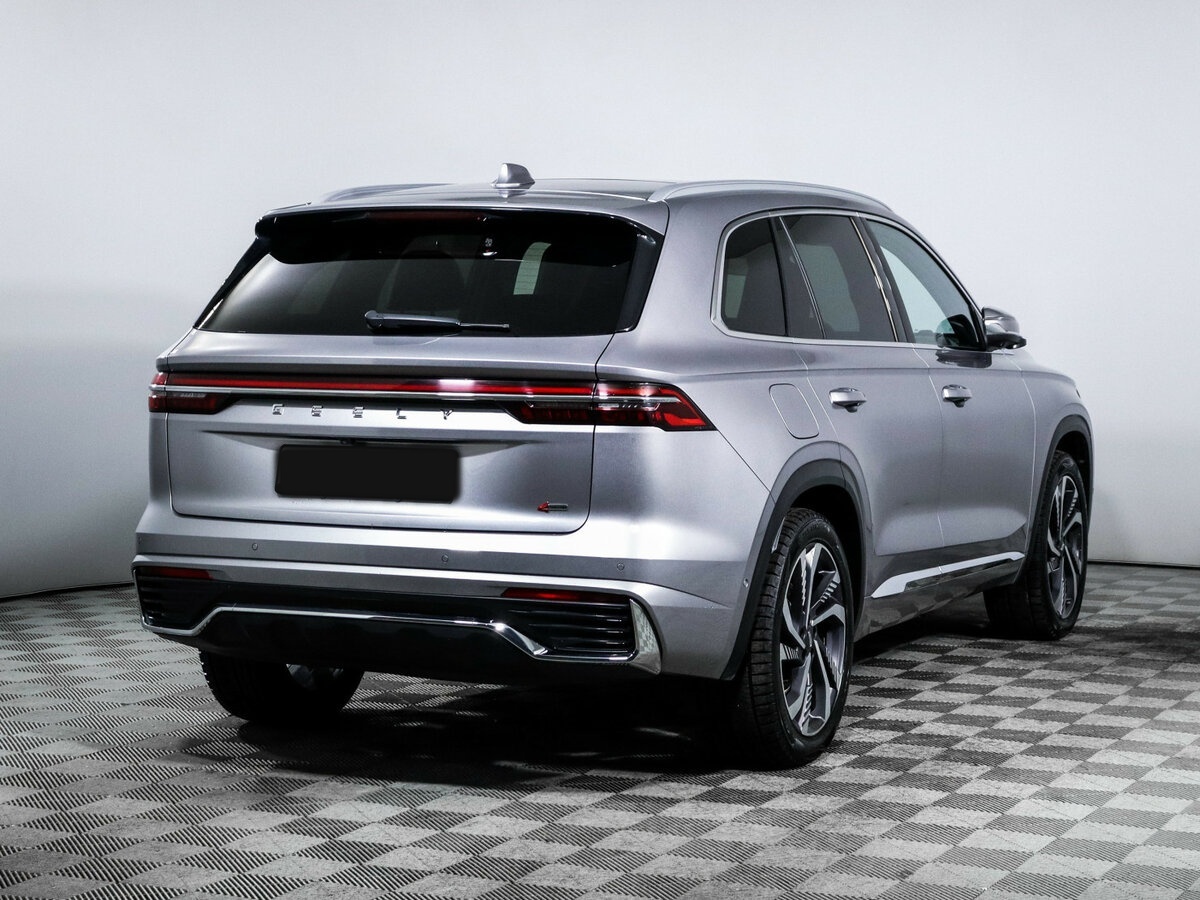 Купить Geely Monjaro с пробегом. Фото: #4