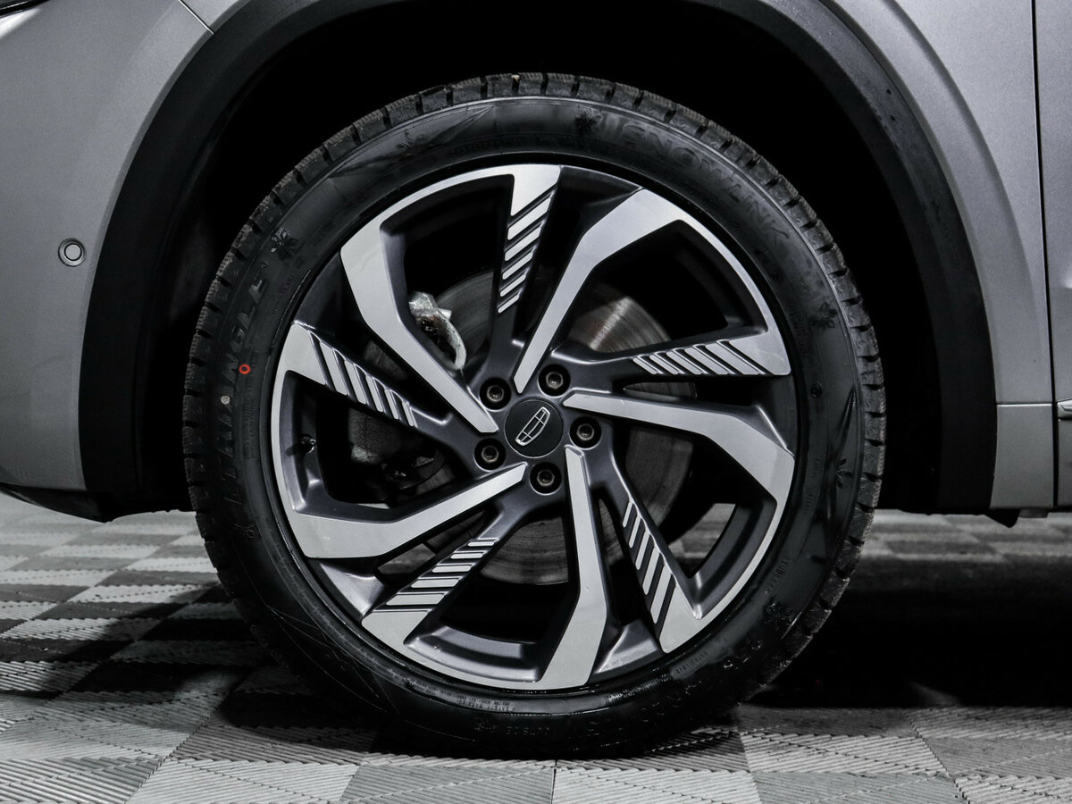 Купить Geely Monjaro с пробегом. Фото: #14