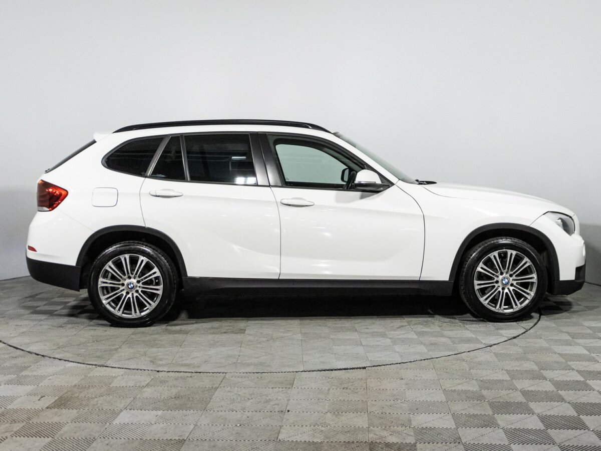 Купить BMW X1 с пробегом. Фото: #3