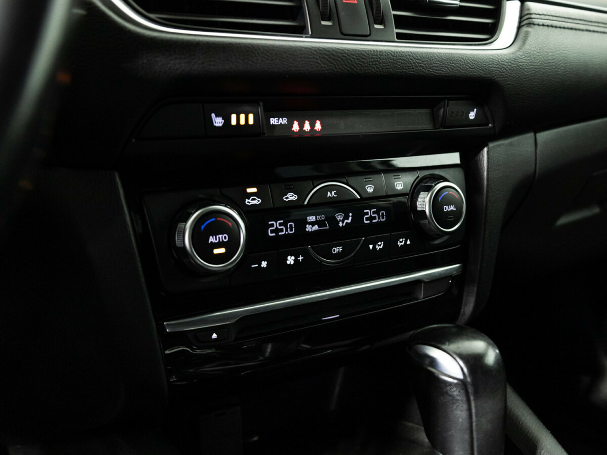 Купить Mazda 6 с пробегом. Фото: #15