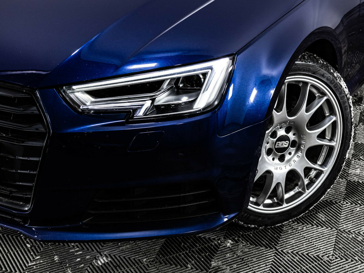 Купить Audi A4 с пробегом. Фото: #1