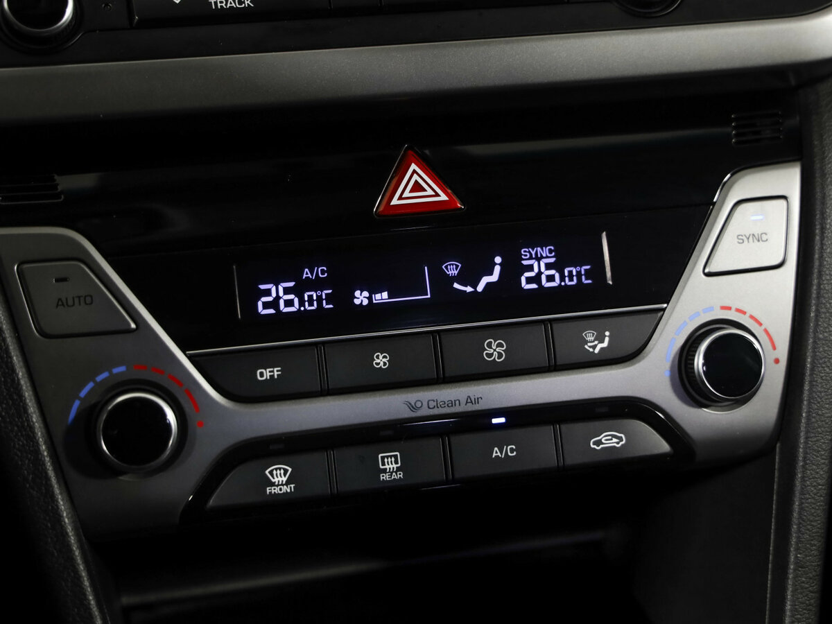 Купить Hyundai Elantra с пробегом. Фото: #10