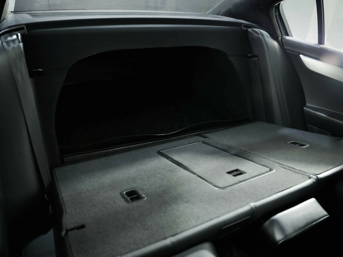 Купить Volkswagen Passat с пробегом. Фото: #32