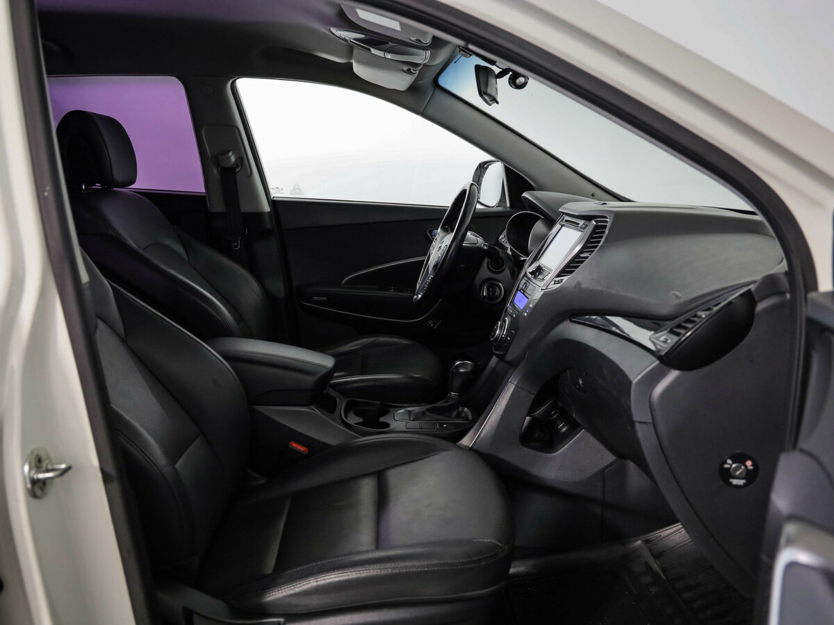 Купить Hyundai Santa Fe с пробегом. Фото: #23