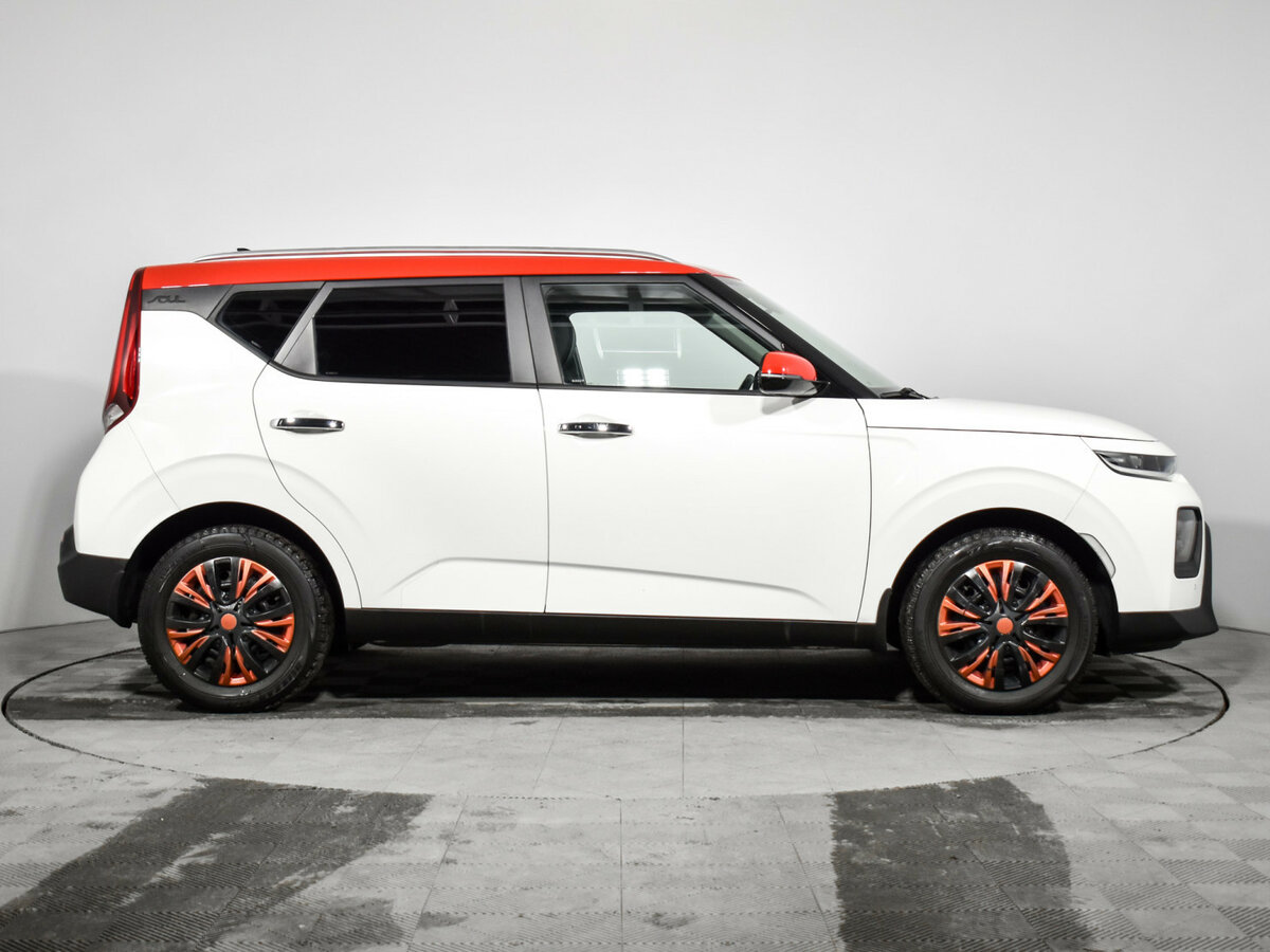 Купить Kia Soul с пробегом. Фото: #3