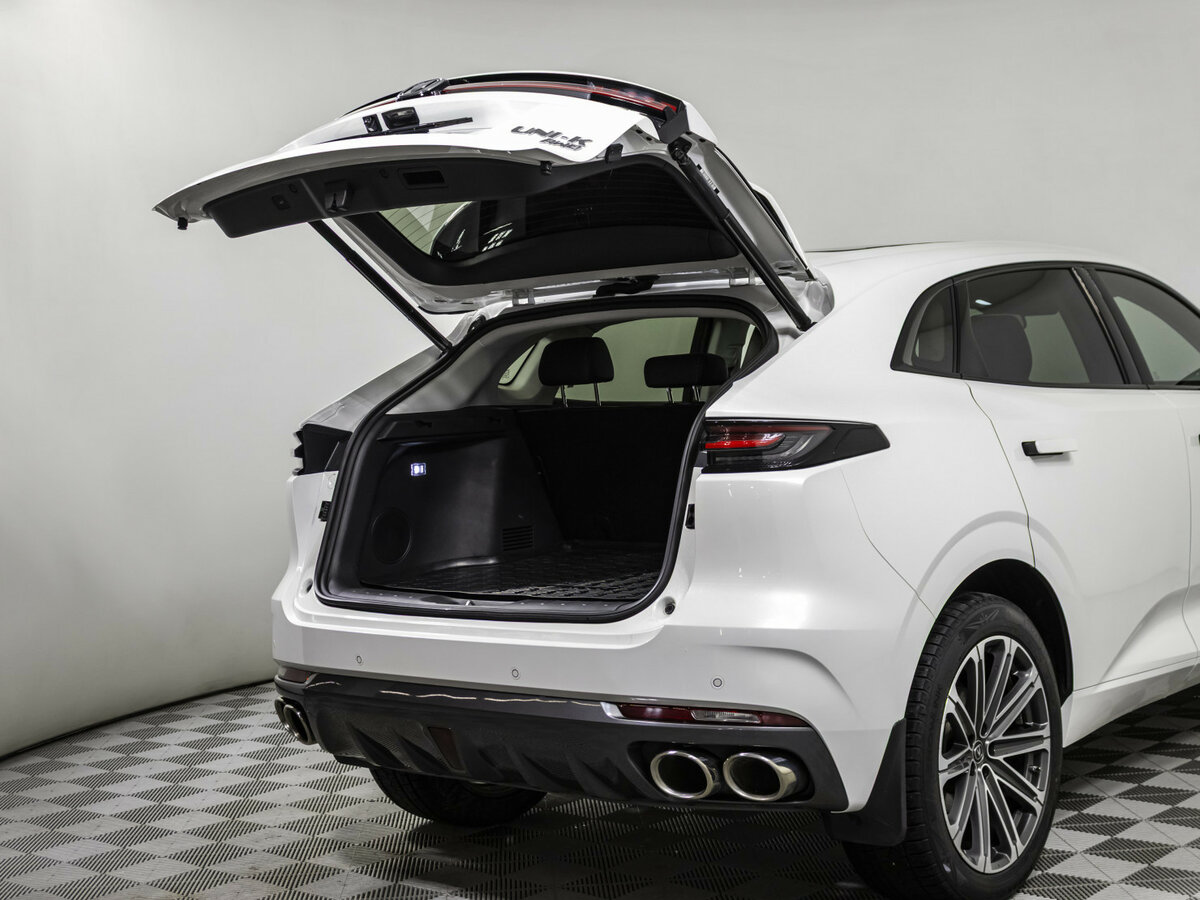 Купить Changan UNI-K с пробегом. Фото: #15