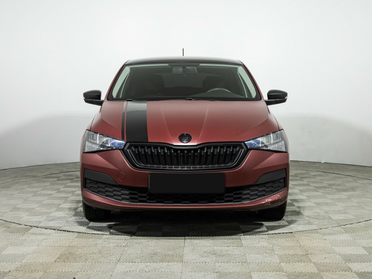 Купить Skoda Rapid с пробегом. Фото: #1