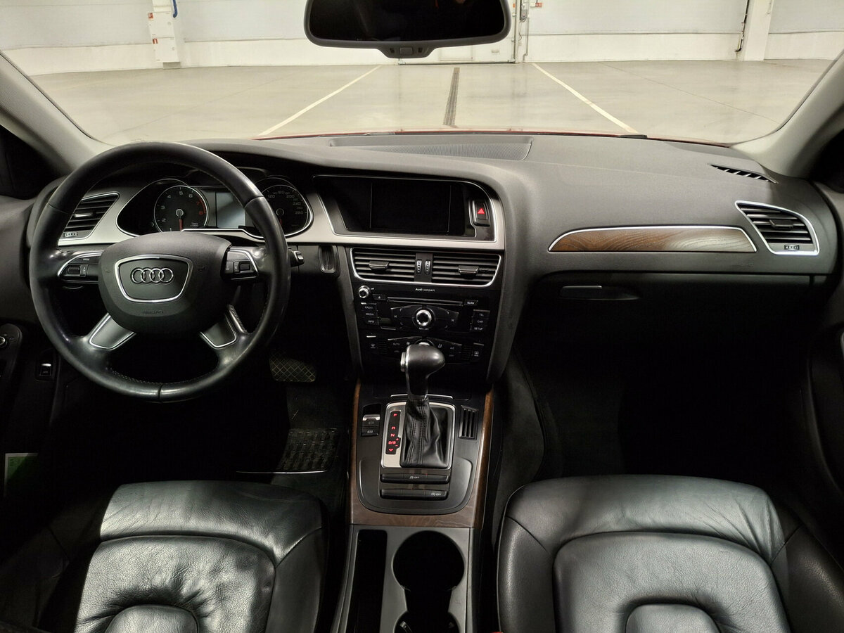 Купить Audi A4 с пробегом. Фото: #13