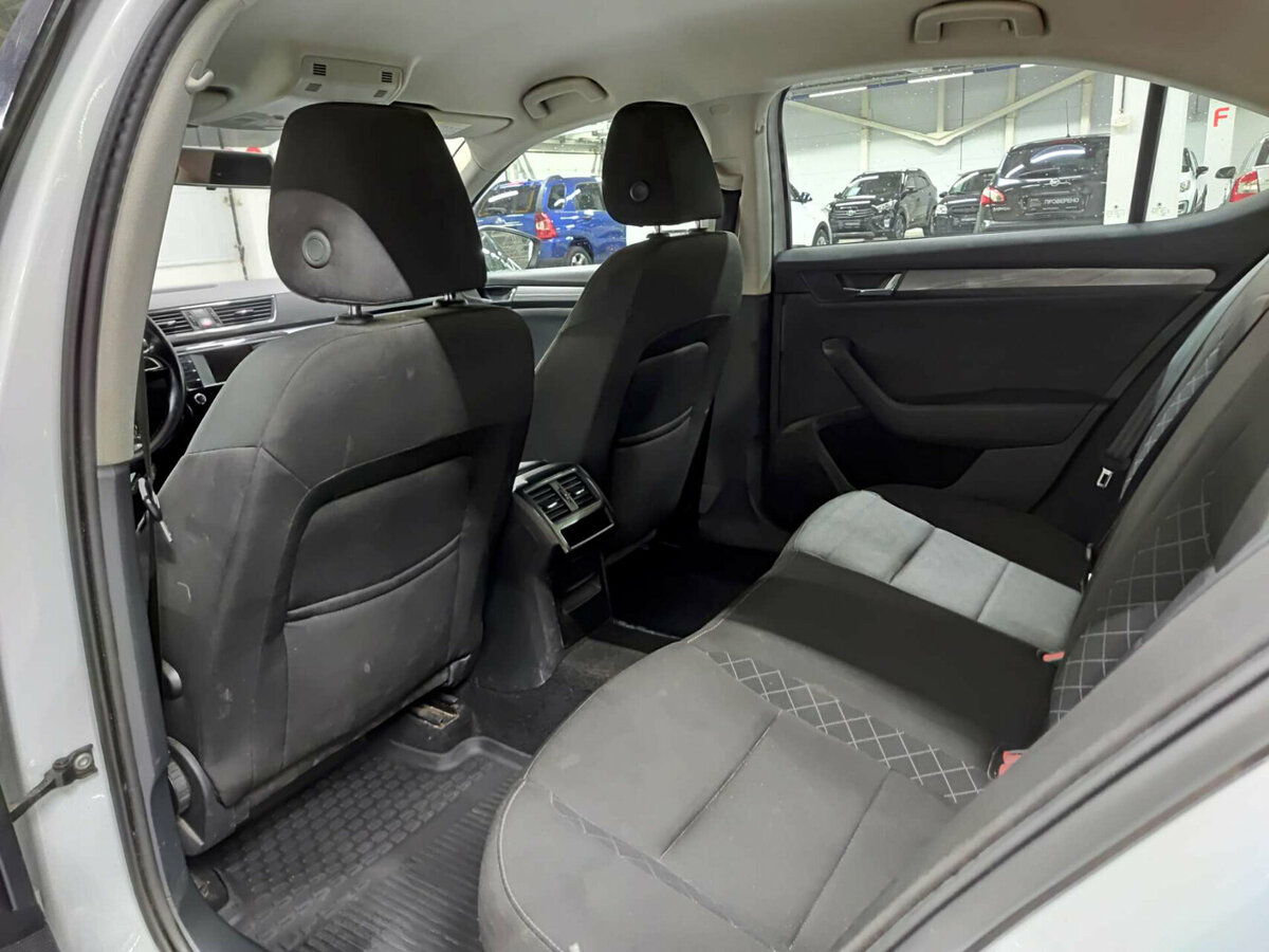 Продажа Б/У Шкода Суперб. Фото: #11