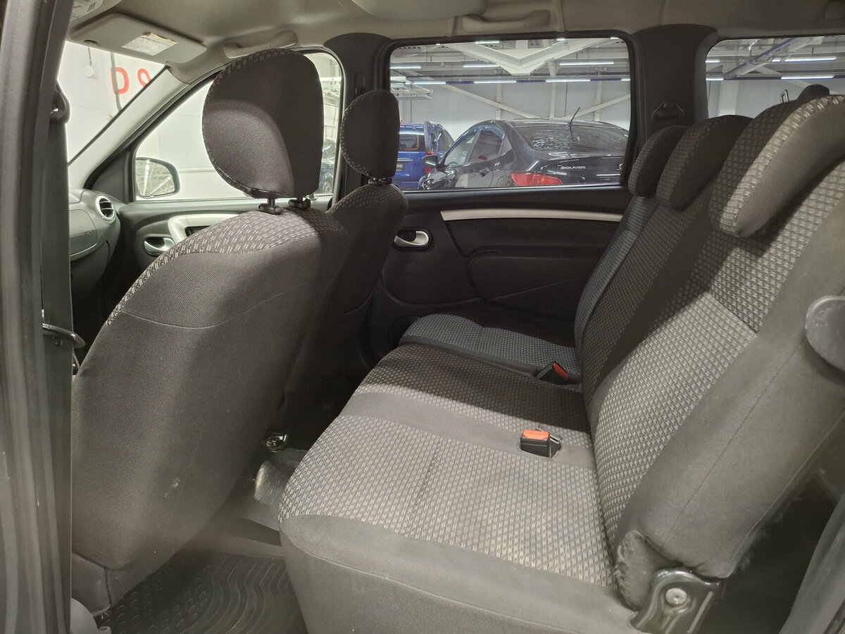 Продажа Б/У Лада (ВАЗ) Ларгус. Фото: #11