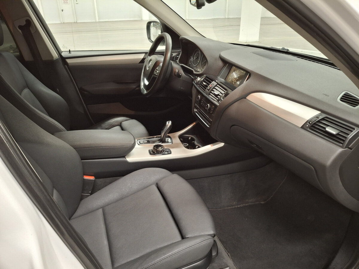 Купить BMW X3 с пробегом. Фото: #15